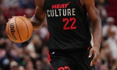 1xBit体育app下载地址-包含人遭遇逆转，不敌公牛的词条