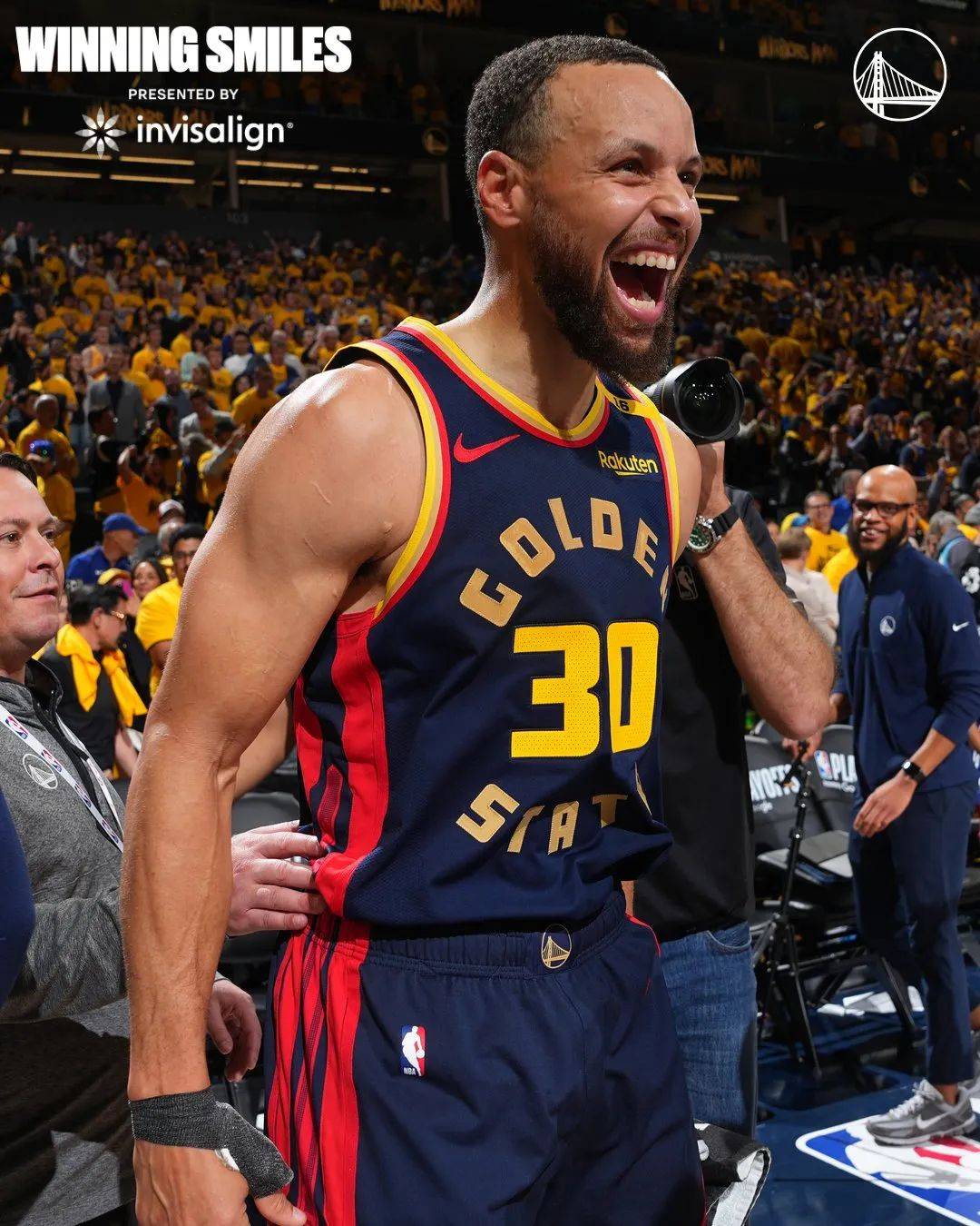 NBA梦之队胜出,勇士击败火箭取得西部决赛门票 NBA梦之队胜出,勇士击败火箭取得西部决赛门票
