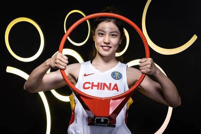 包含希腊女篮队员表现抢眼,将为国争光!的词条 包含希腊女篮队员表现抢眼,将为国争光!的词条