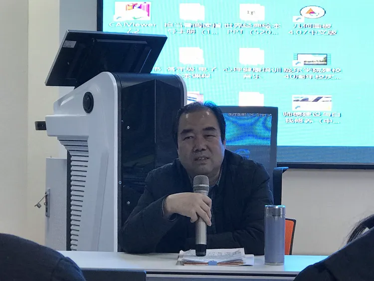 球队选拔新人加入青年培训计划